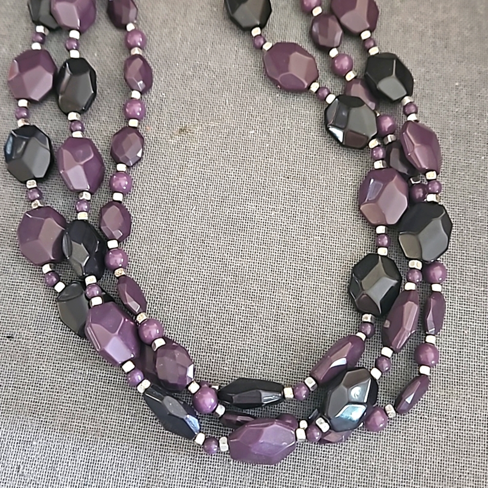 Premier Designs Grapevine multi strand necklace purple matte silver adjustable